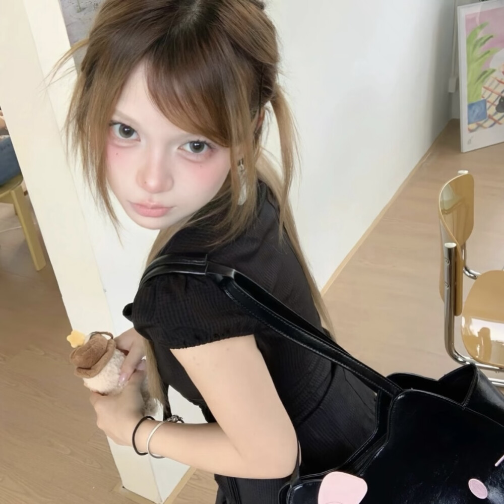 女头