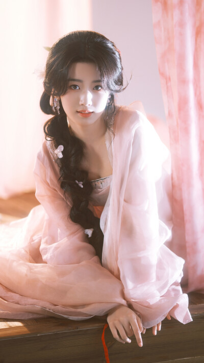 卢昱晓