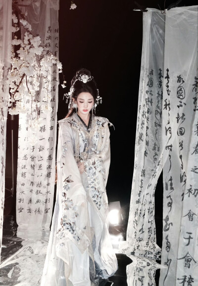 彭小苒