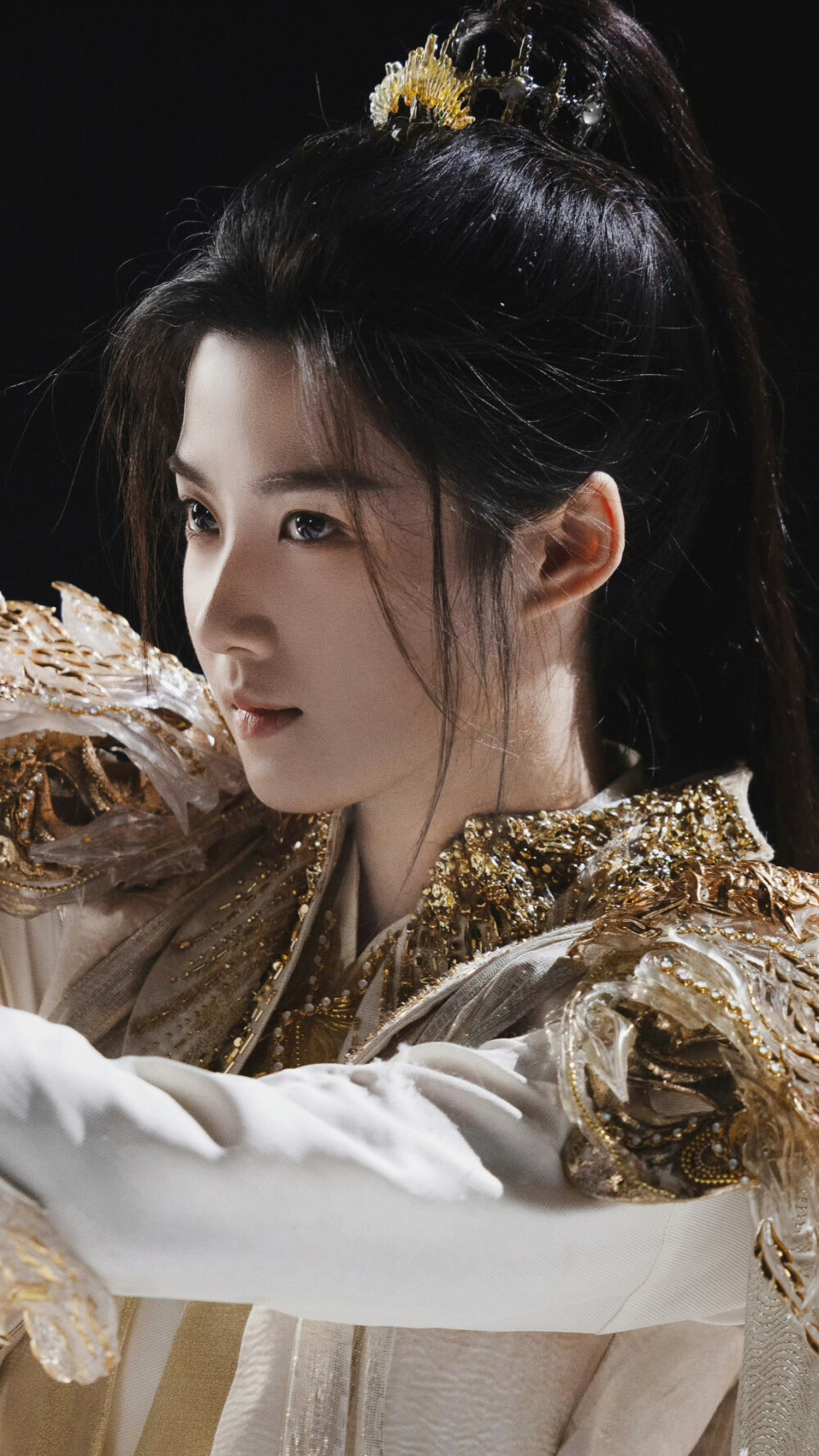 入青云 明意 卢昱晓