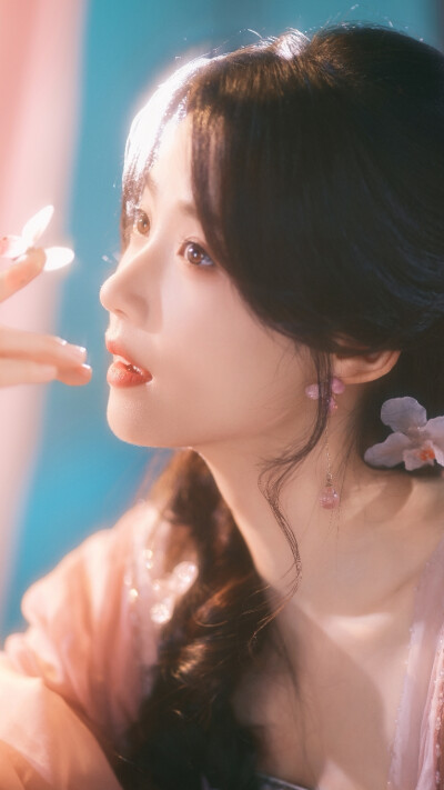 卢昱晓