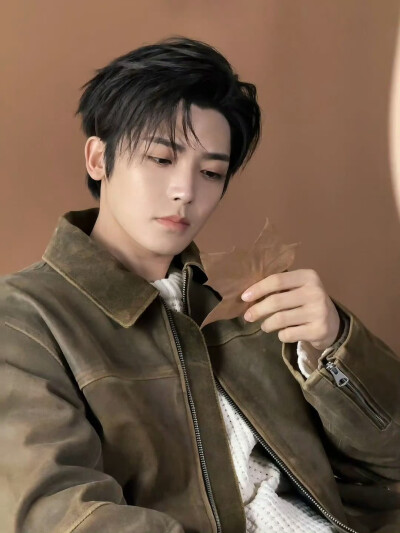 侯明昊