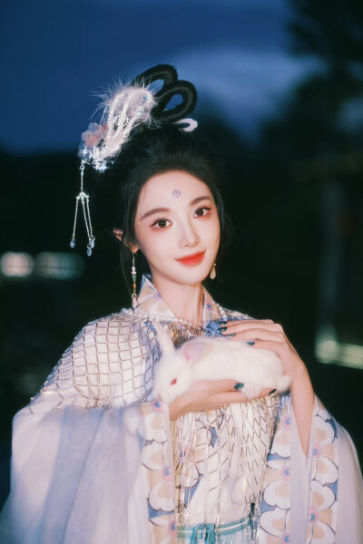 彭小苒