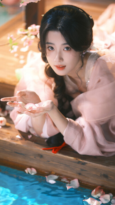 卢昱晓