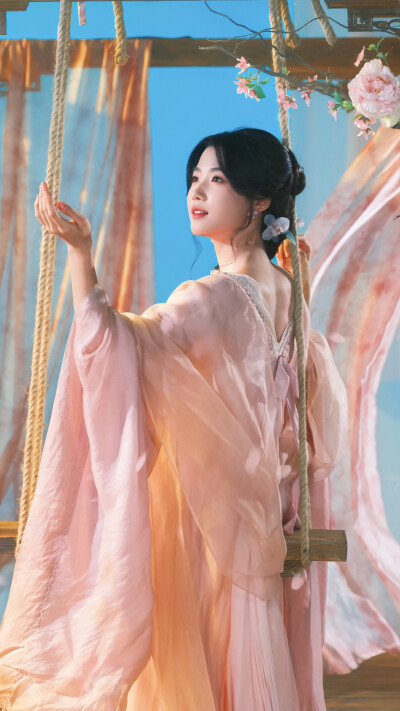卢昱晓