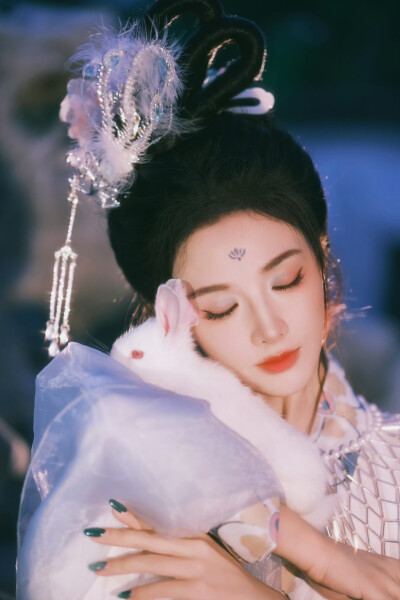 彭小苒