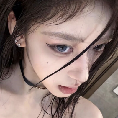 女头