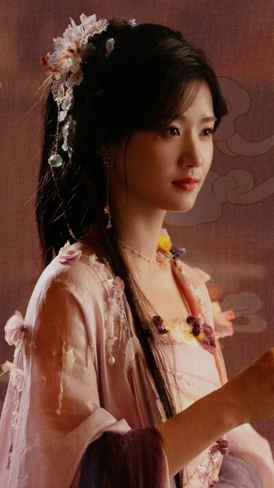 入青云 明意 卢昱晓