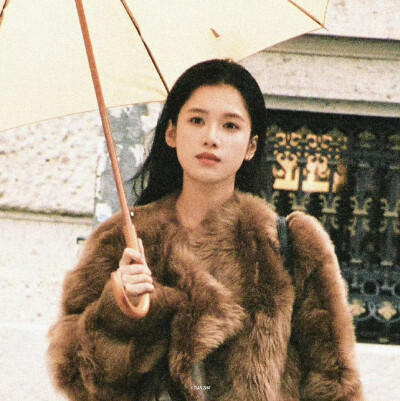 张婧仪