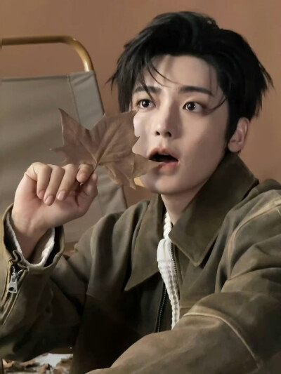 侯明昊