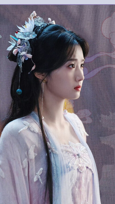 入青云 明意 卢昱晓