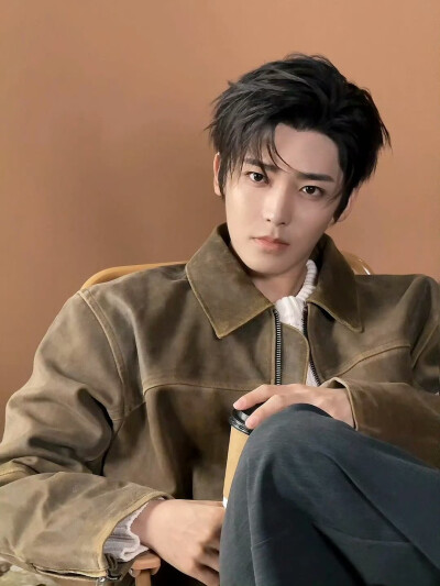 侯明昊