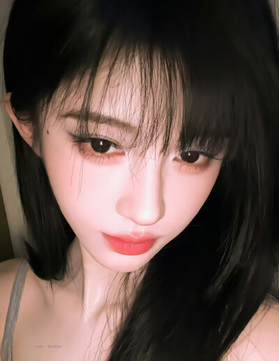 鞠婧祎
