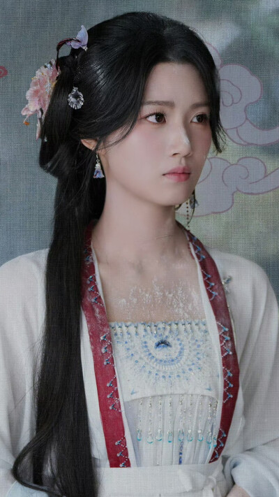 入青云 明意 卢昱晓