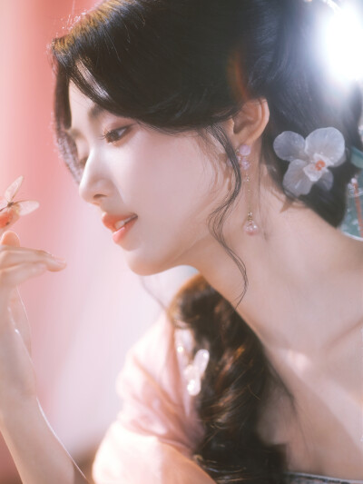 卢昱晓