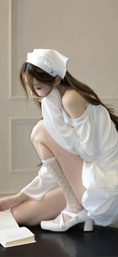 高清美女手机壁纸（图源网络，侵删）