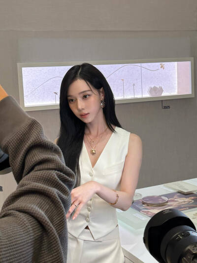 金玟庭INS更新