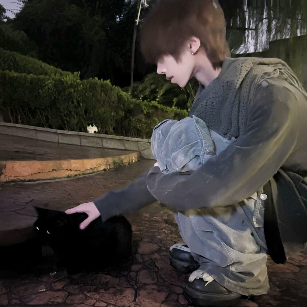 男头
二传头像注明出处