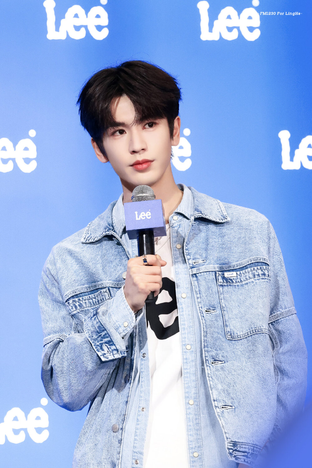 cr.FM1230丨张凌赫