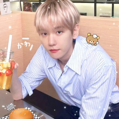 你的自拍比樱花更可爱⦁ ㅈ -