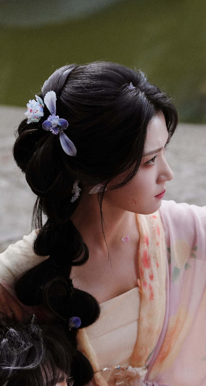 卢昱晓《入青云》明意