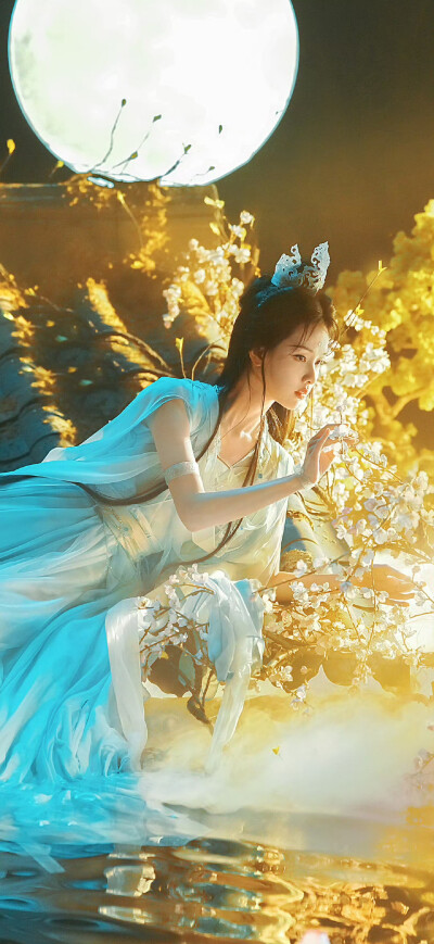 陈都灵