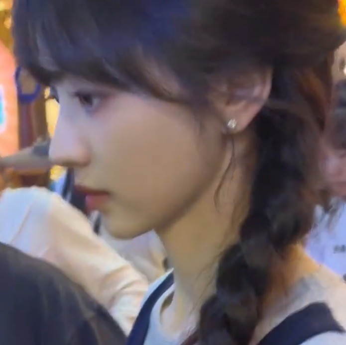 田曦薇