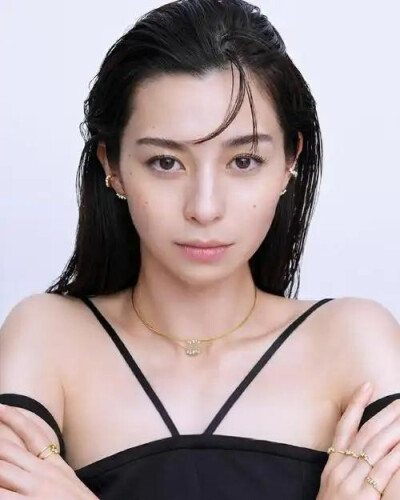 中条彩未