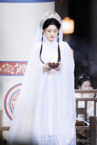 表妹万福 甄嘉芙