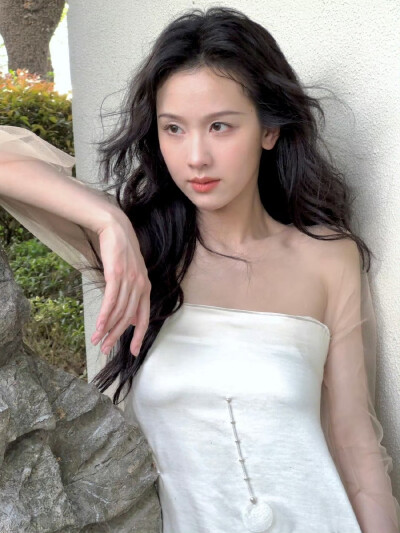 陈都灵
