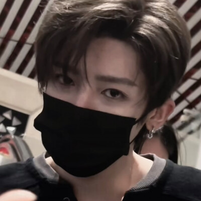 我还记得第一面见到你