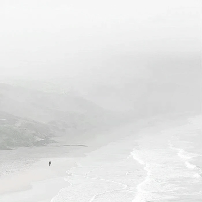 当第一片雪浸入我的骨髓我才开始感受到你手心的温度