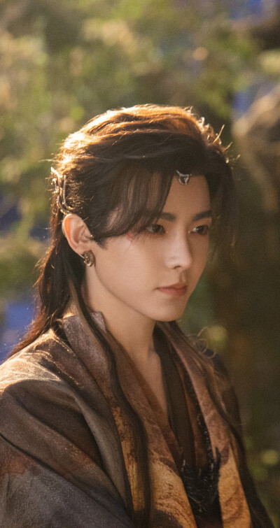 侯明昊《入青云》纪伯宰
