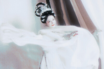 仙子何必早早归来 迪丽热巴