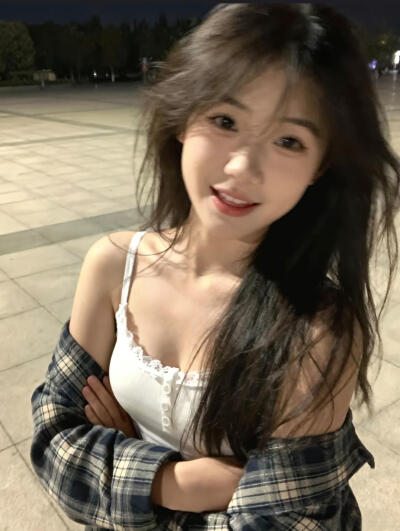 女头