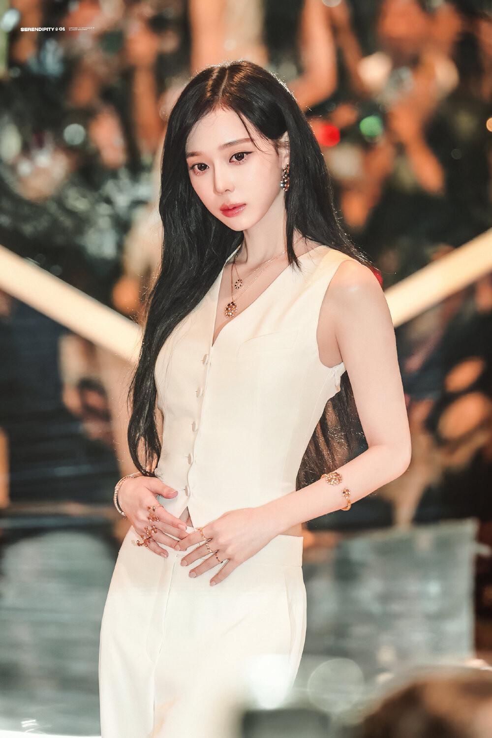 金玟庭 饭拍高清