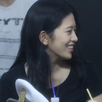 或许可以一起约会吗