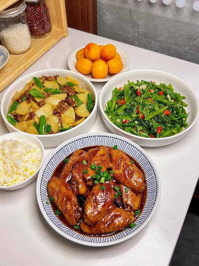美食