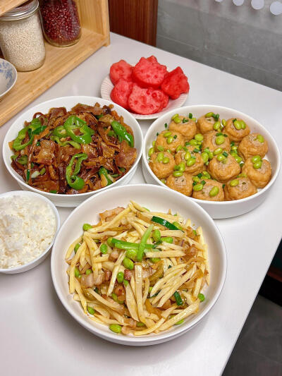 美食