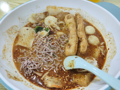 一家很好吃的东北麻辣烫
9.19