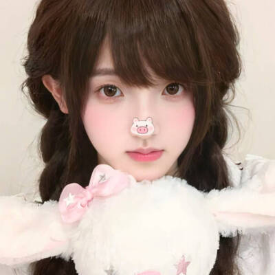 就这样看着你 脸红红的呼吸