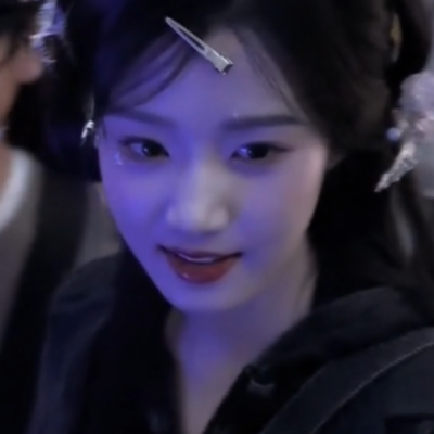 这是我私藏了好久的一组晓晓！她们说紫色很有韵味