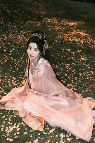 卢昱晓