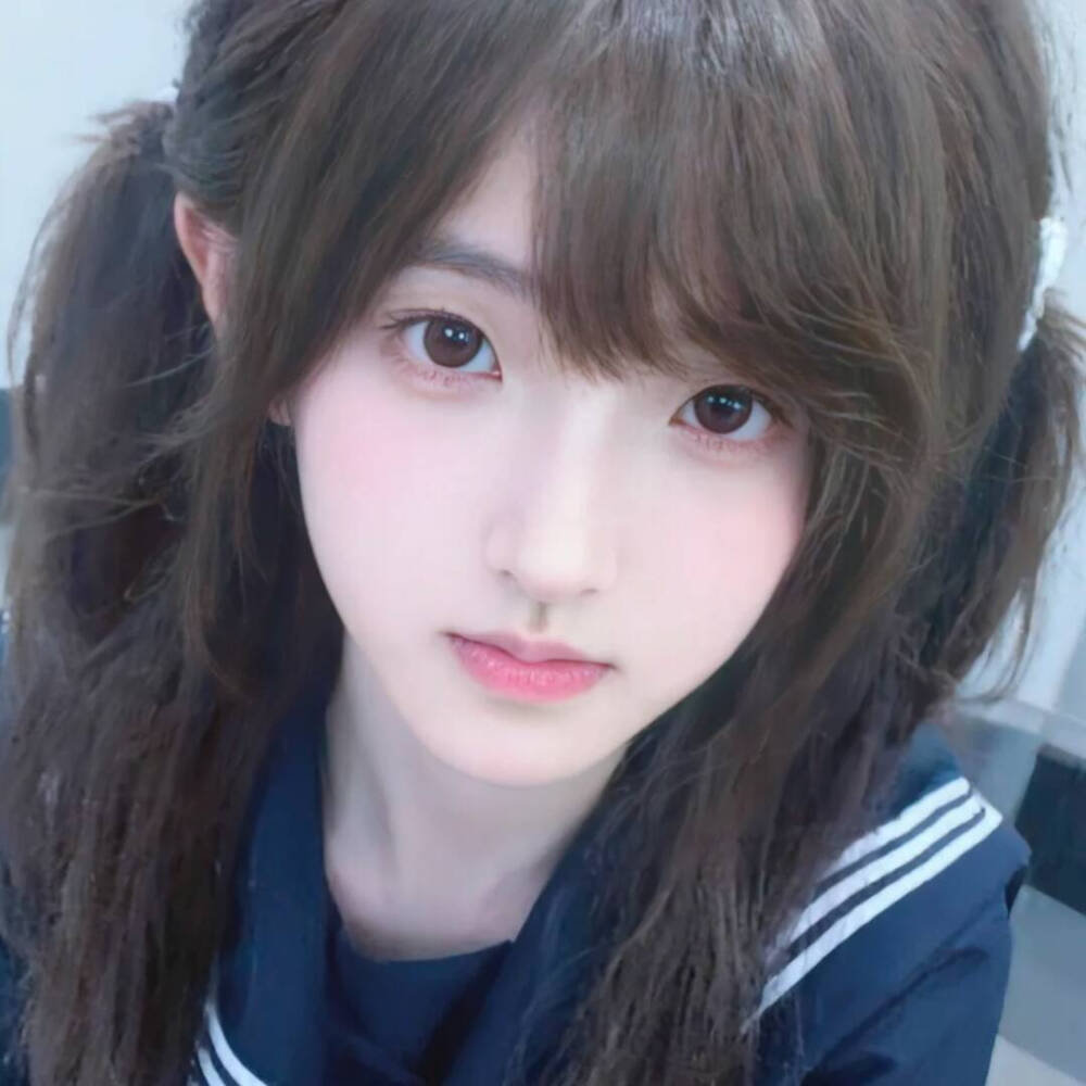 就这样看着你 脸红红的呼吸