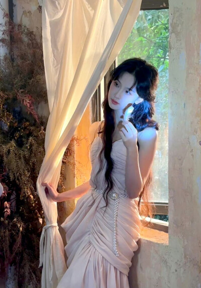 陈都灵