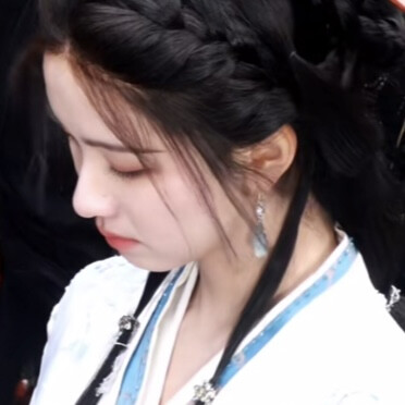 陈都灵
