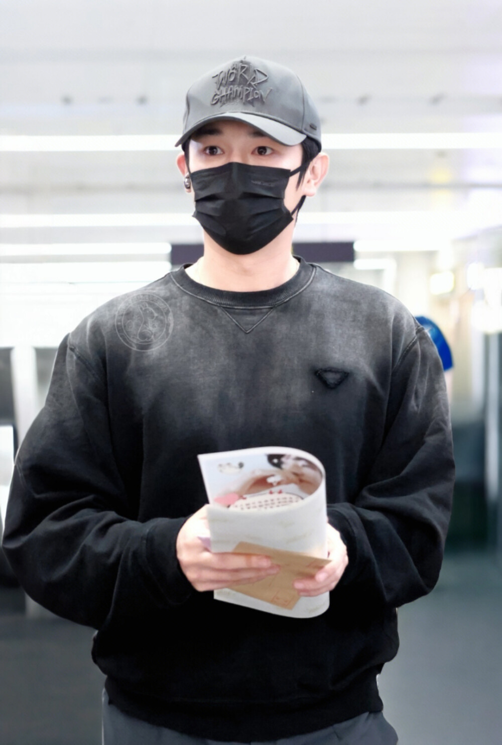 那亮晶晶的眼睛——祝工作顺利！