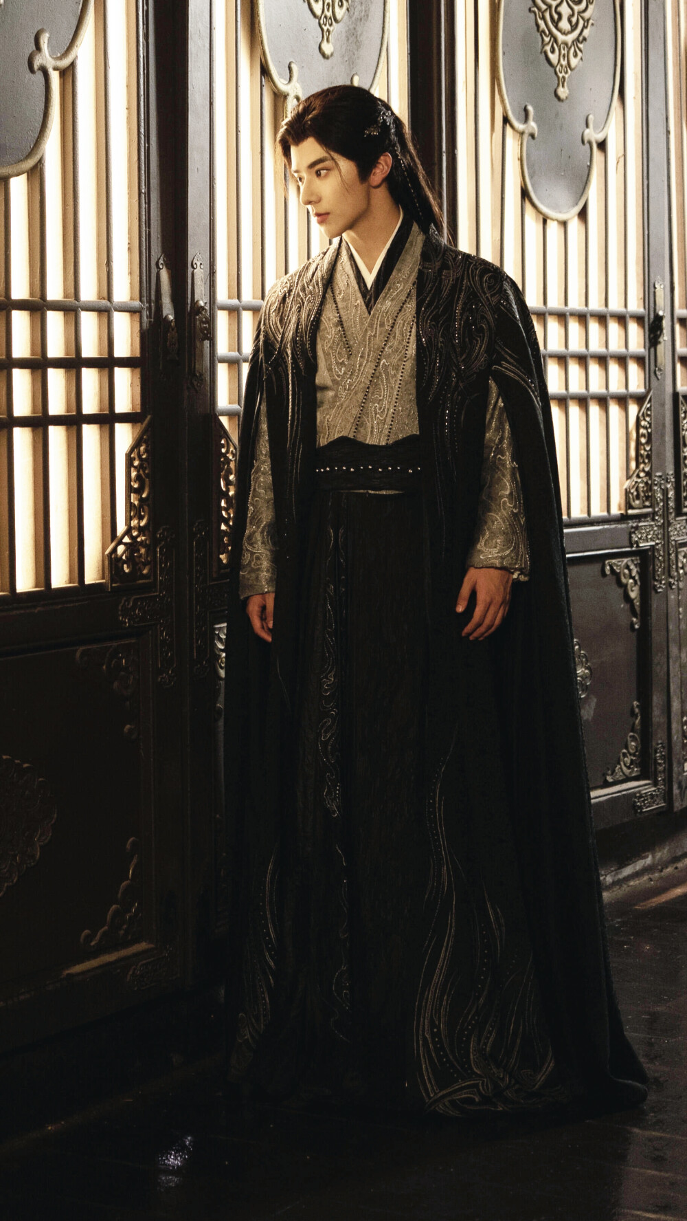 下堂嫡女权倾朝野后，皇子求娶 秦景维