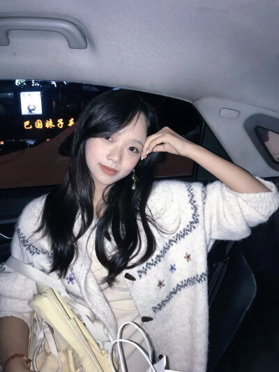 昨天有点生气，气的不是你想的那个原因，你始终不知道是为什么