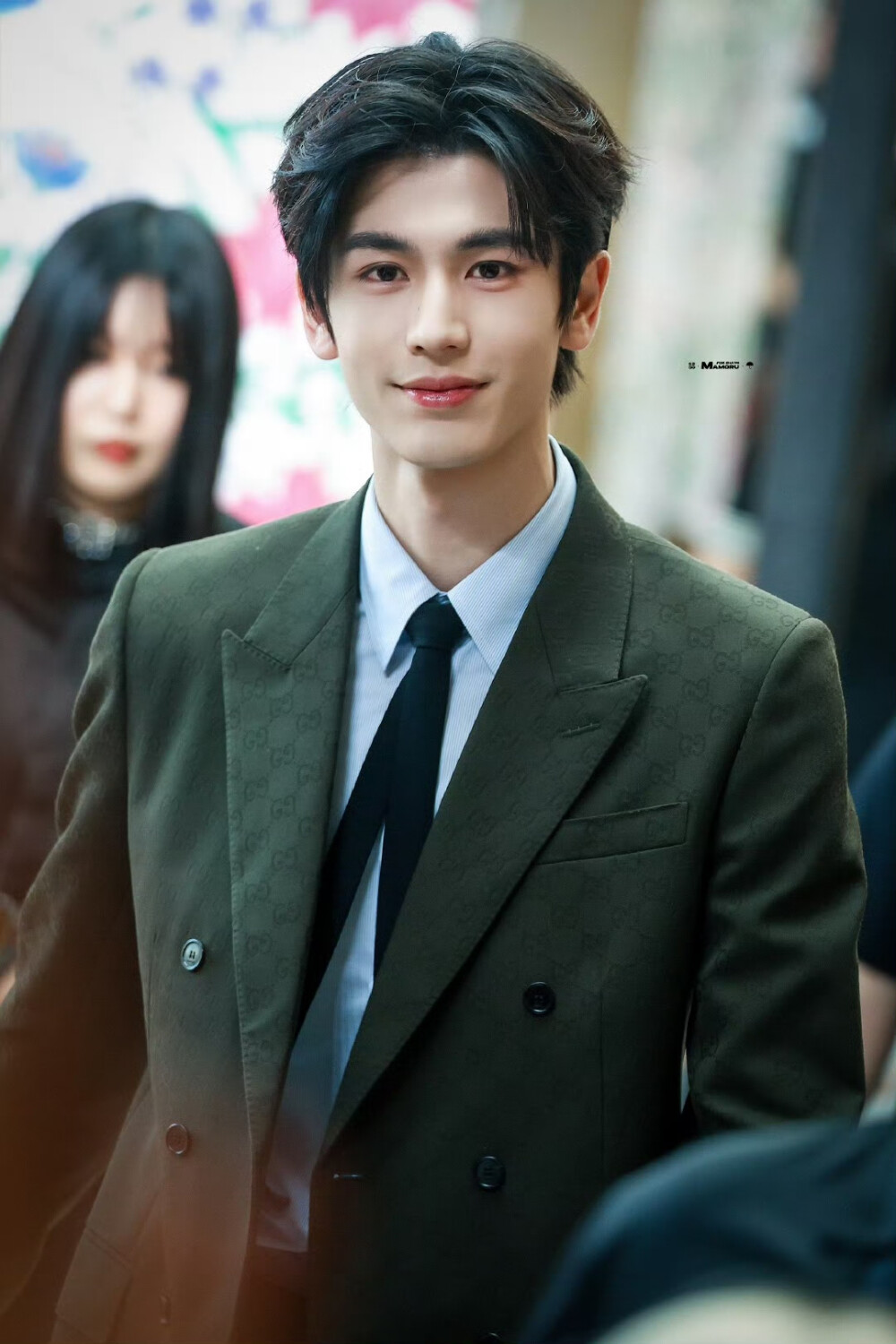 cr.MAMORU·张凌赫